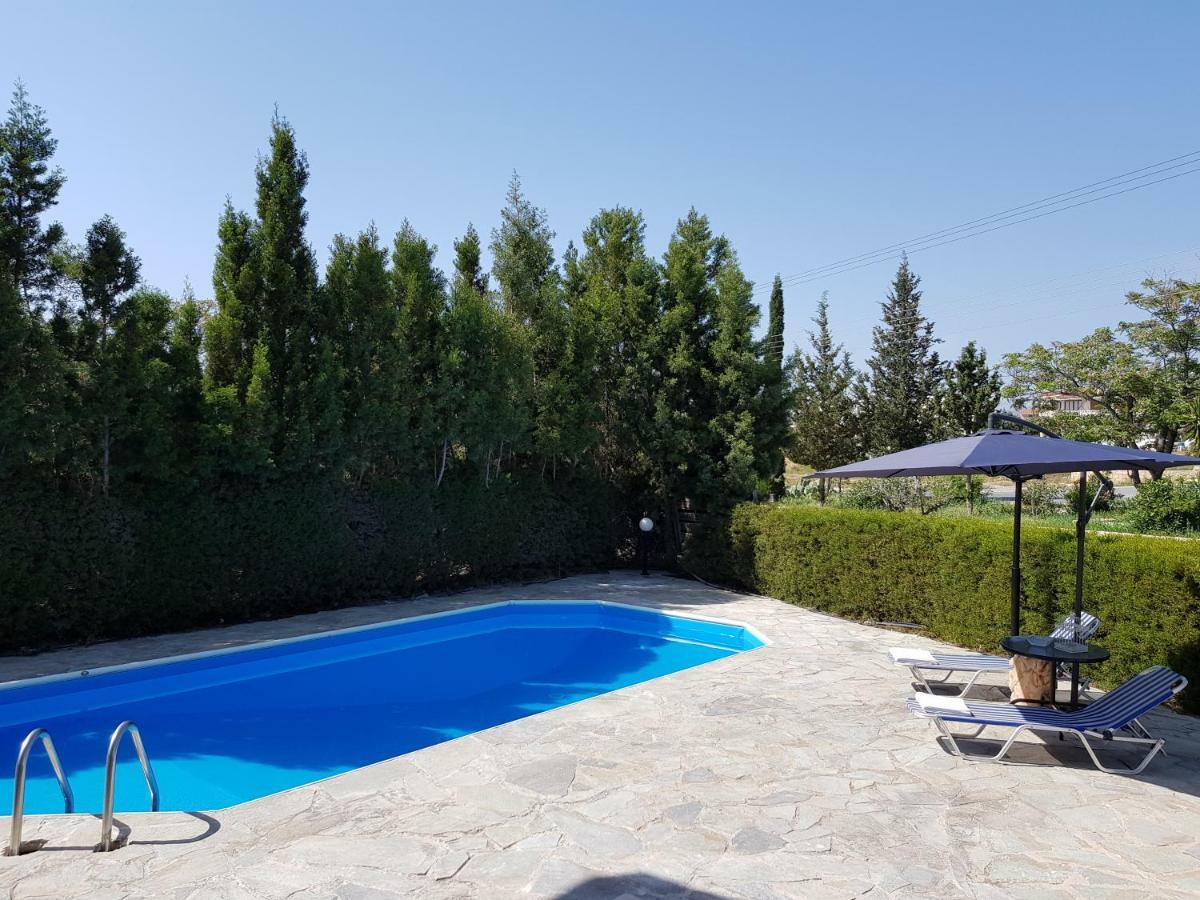 Villa 26 Пафос Экстерьер фото